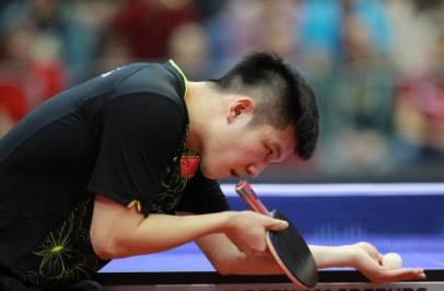 的带领下经 的带领下经