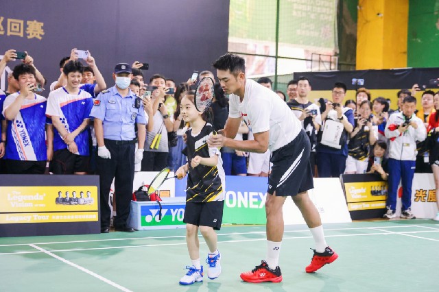 的棒球爆点 的棒球爆点